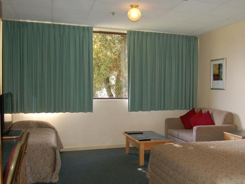 Adelaide International Motel Extérieur photo